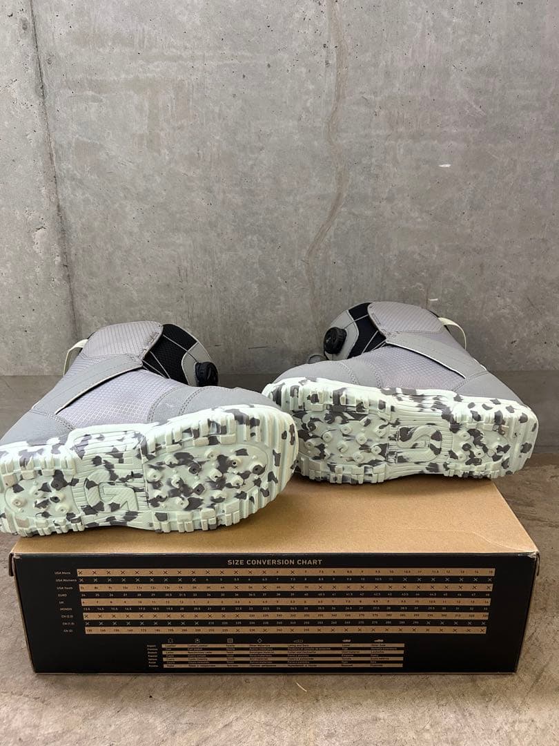 25cm キッズ Burton ジップライン BOA® スノーボードブーツ