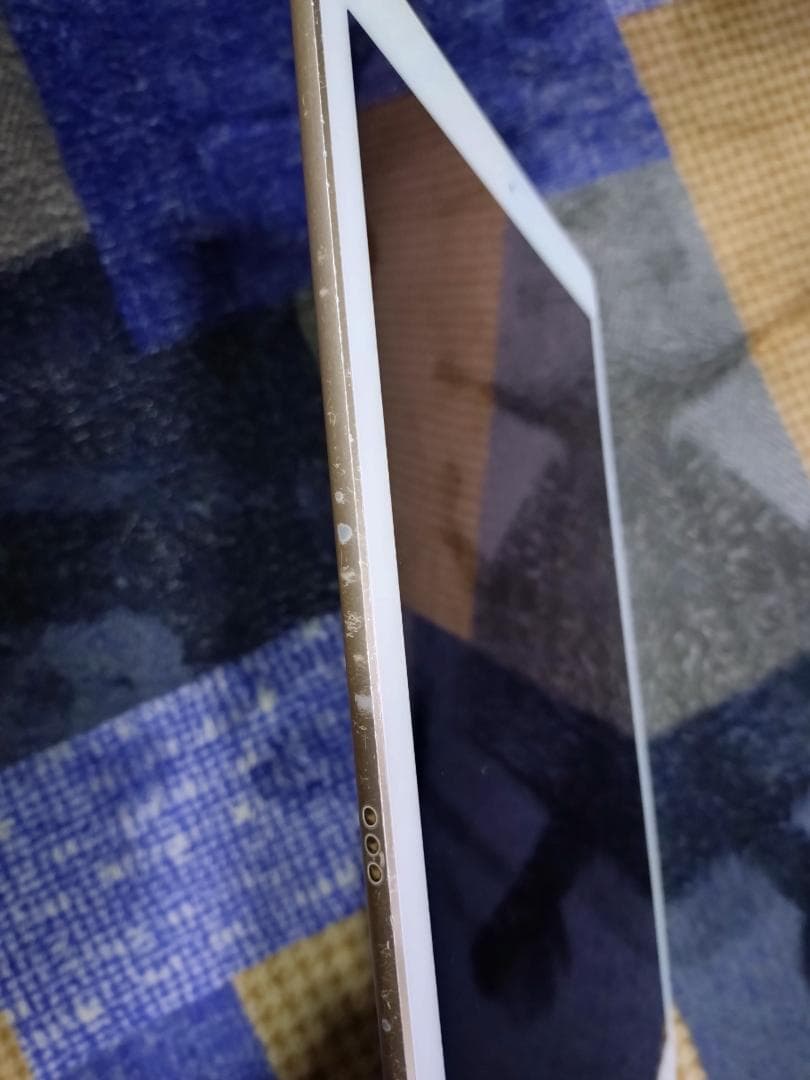 サ*ー様 Apple iPad ゴールド 初代モデル(A1652)128GB