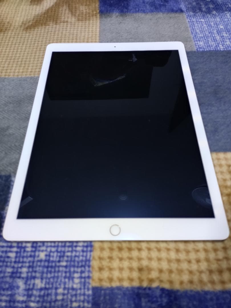サ*ー様 Apple iPad ゴールド 初代モデル(A1652)128GB