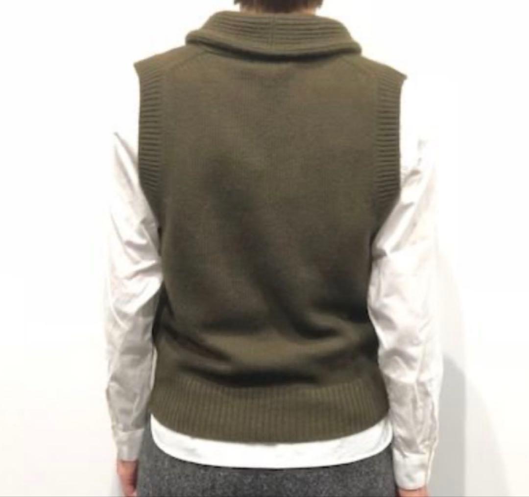 マーガレットハウエル　ショールカラーベスト　カシミヤ　シルク　くるみボタン