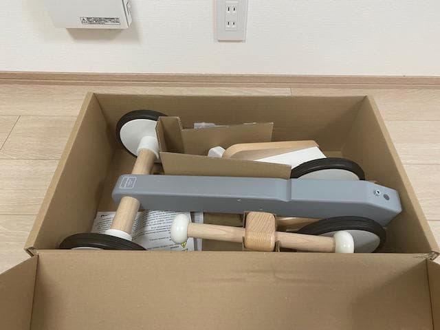 （新品未使用）BAJO バヨ 木の四輪バイク