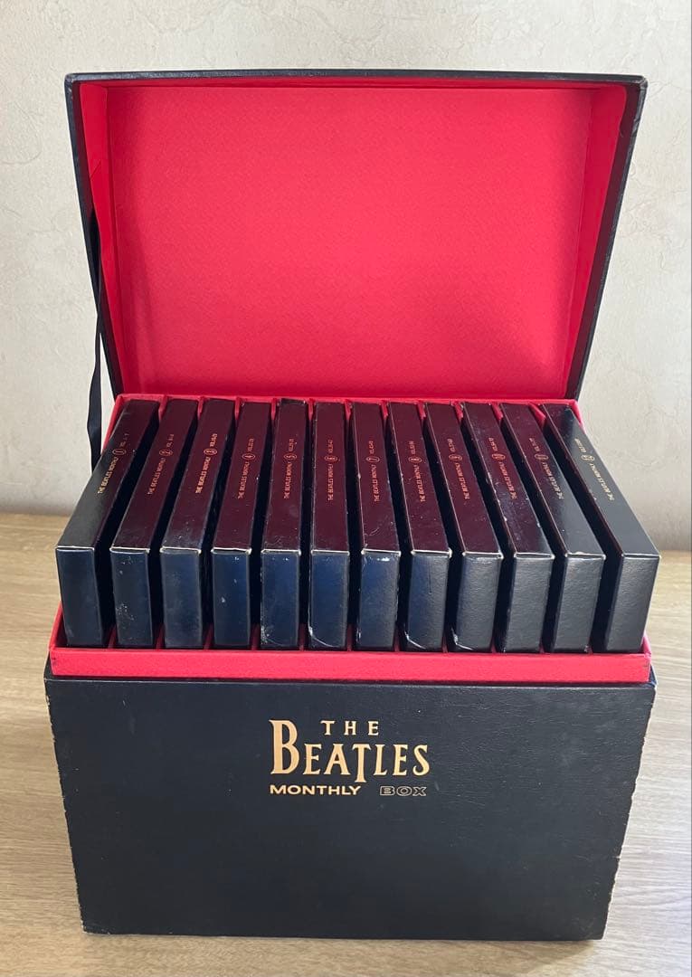 THE BEATLES MONTHLY 全12巻 ボックスセット
