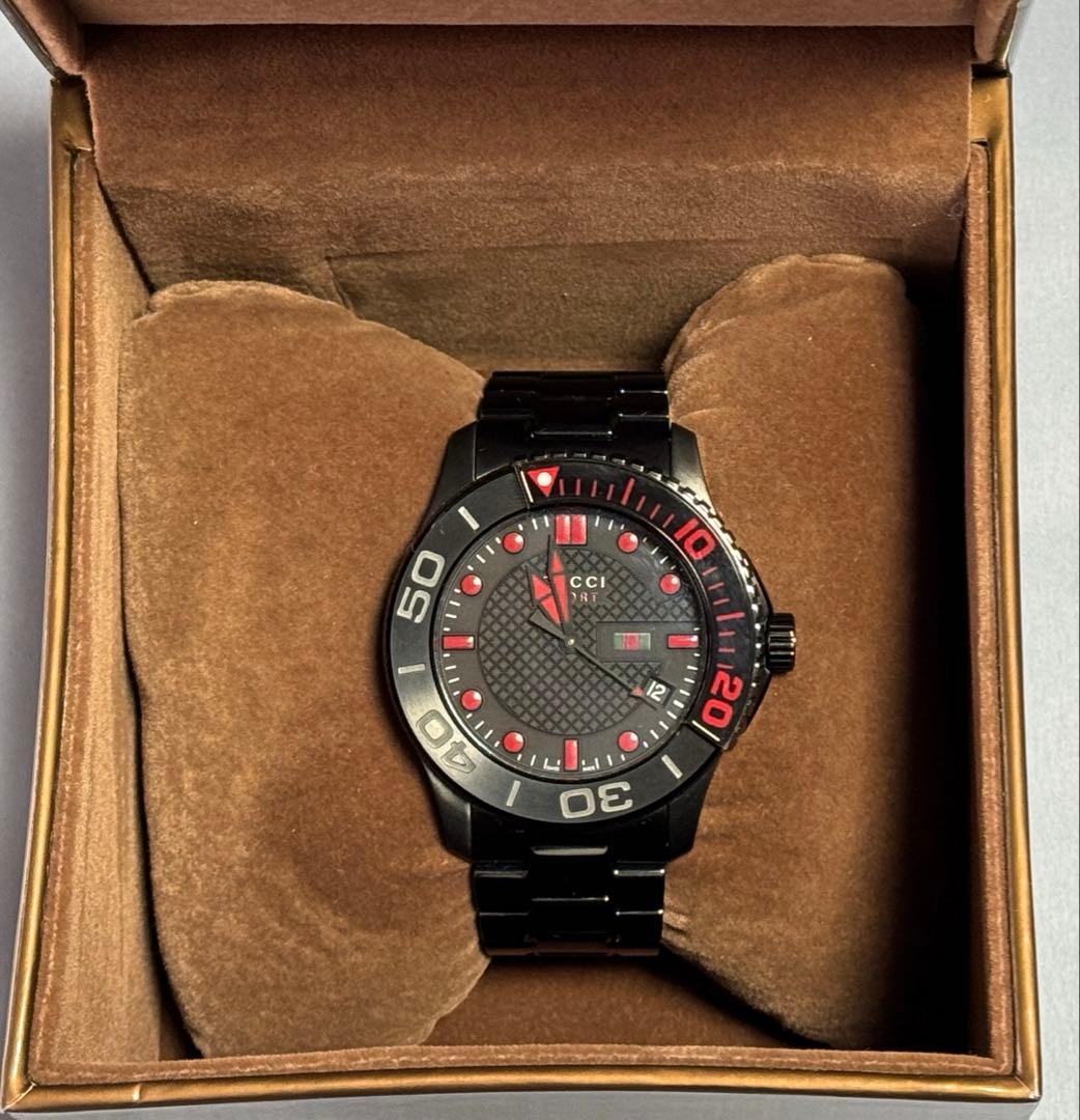 【新品未使用】定価137,500円　グッチ 腕時計 GUCCI Gタイムレス