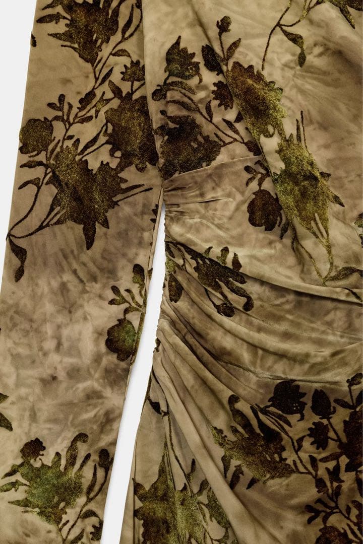 ZARA ギャザー入りフロッキーワンピース　S