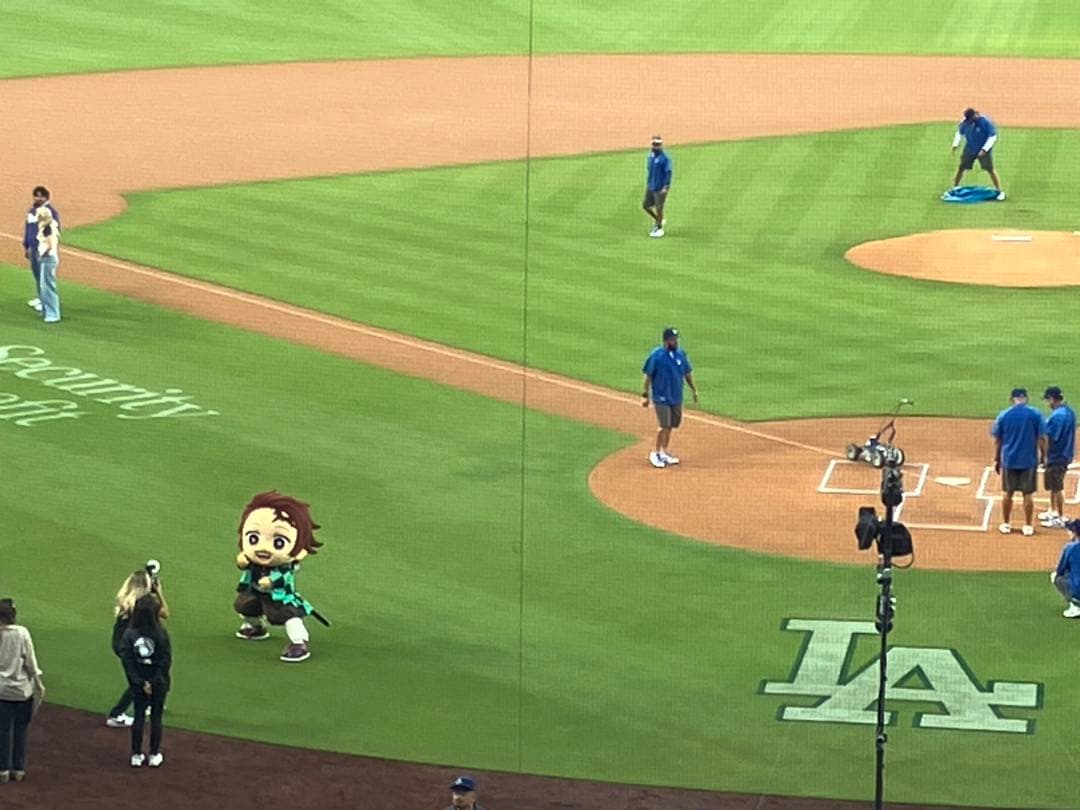 鬼滅の刃　ドジャース　8/15球場来場者限定コラボキャップ