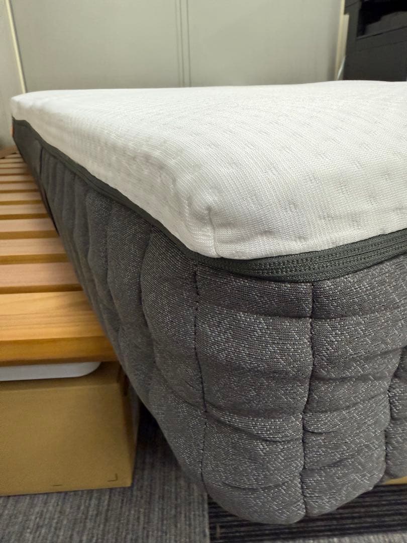 ✨全国発送無料 ✨EmmaマットレスコンフォートS✨未使用品✨タグカット品