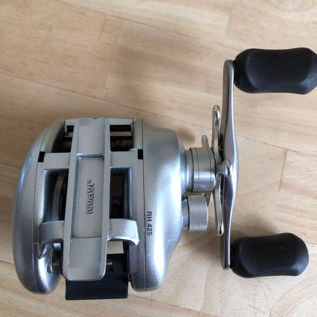 スコーピオン メタニウムmg 左ハンドル