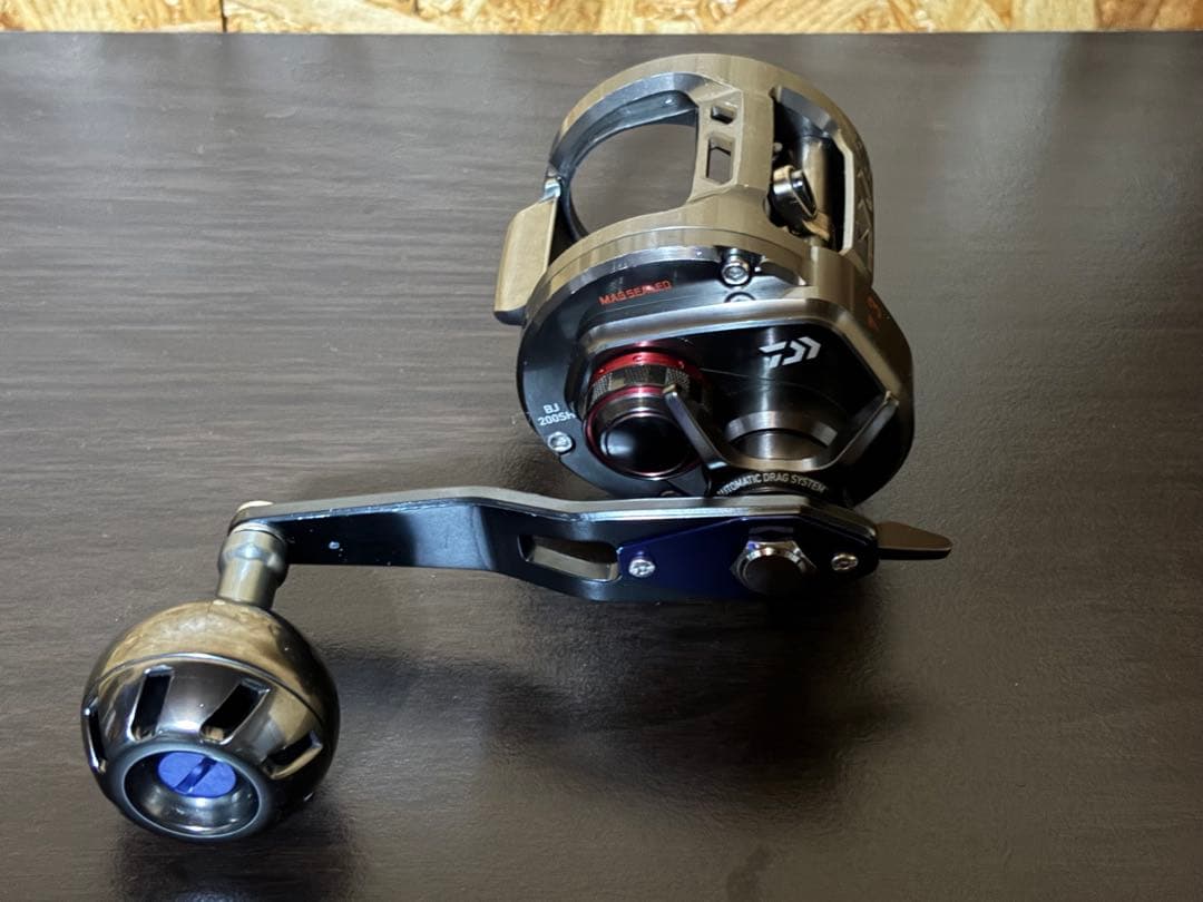 ※パーツ取り用※ ソルティガBJ 200SH