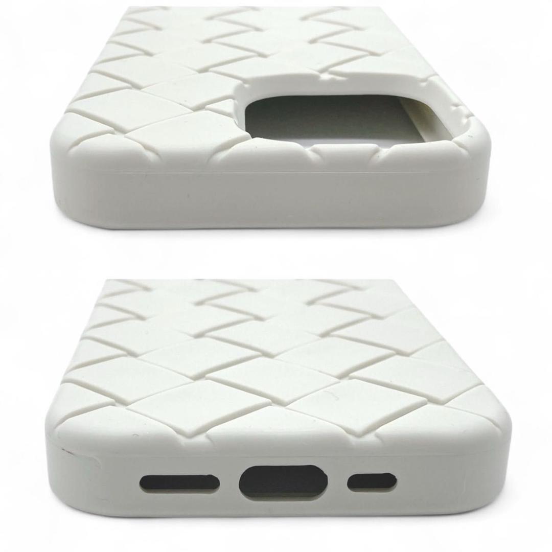 未使用級✨BOTTEGA VENETA　iPhone13Pro ケース　ホワイト