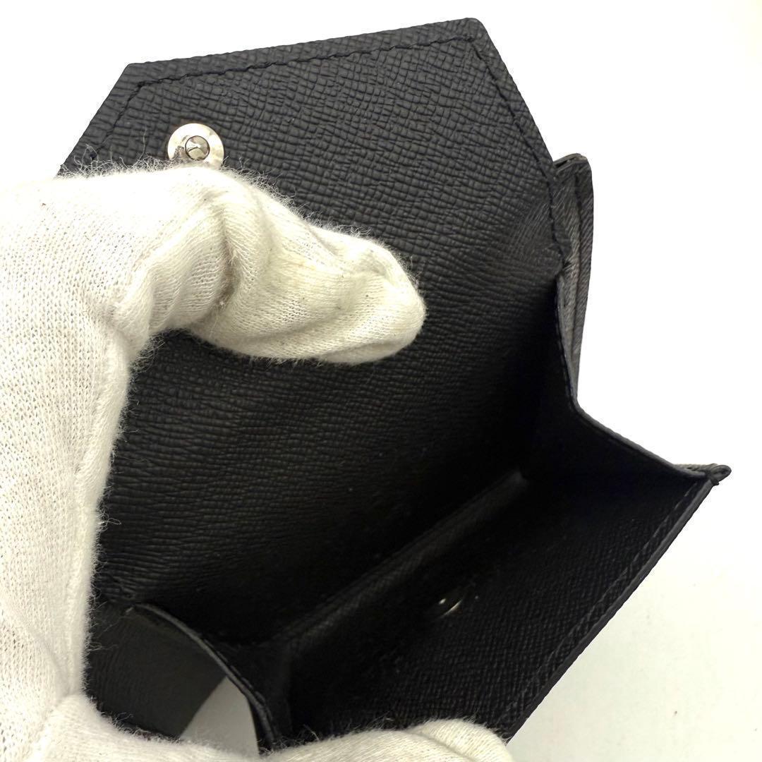 【新品近い】ルイヴィトン ダミエグラフィット ポルトフォイユ マルコ 折り財布