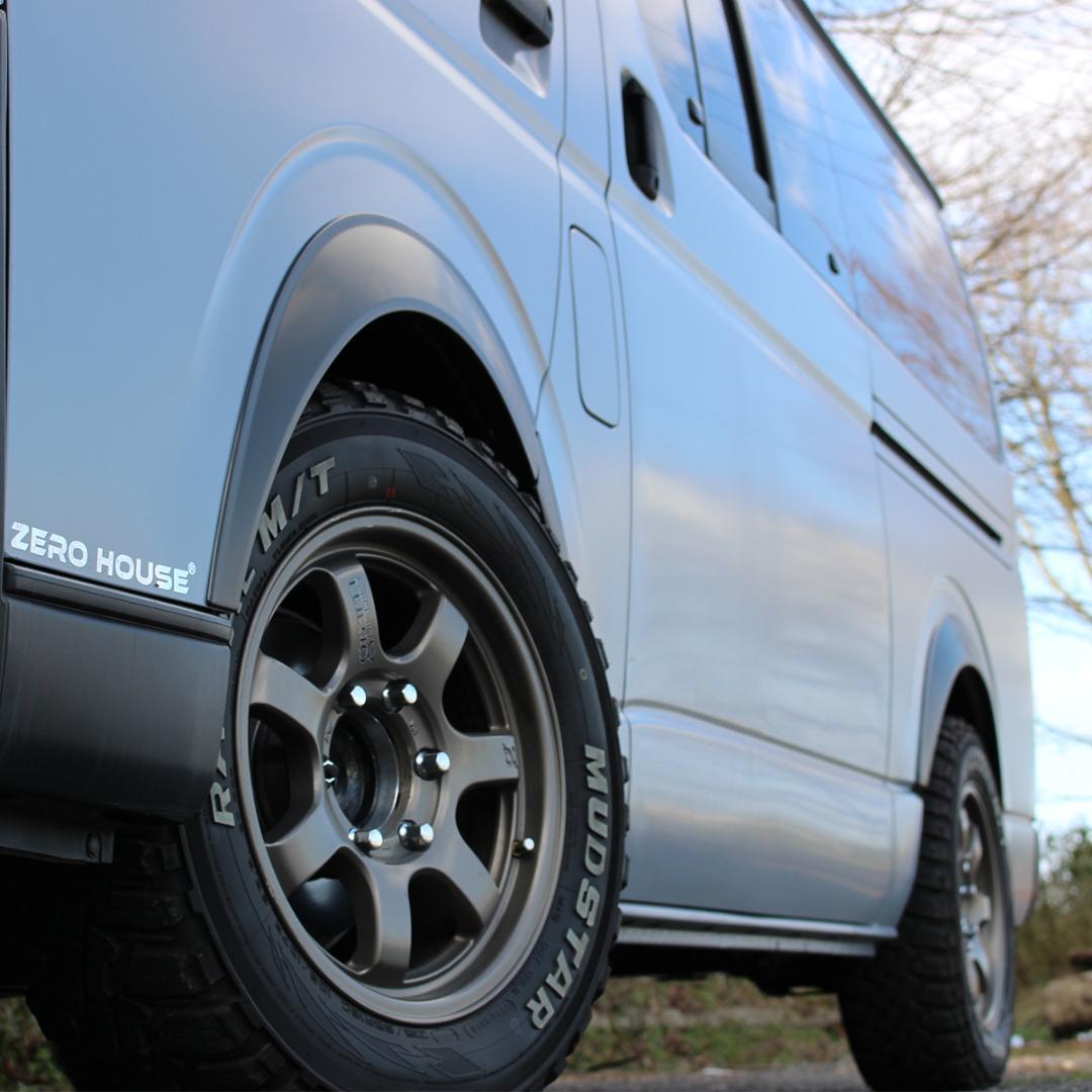 ハイエース 200系 オーバーフェンダー ダウンルック ABS製 マットブラック