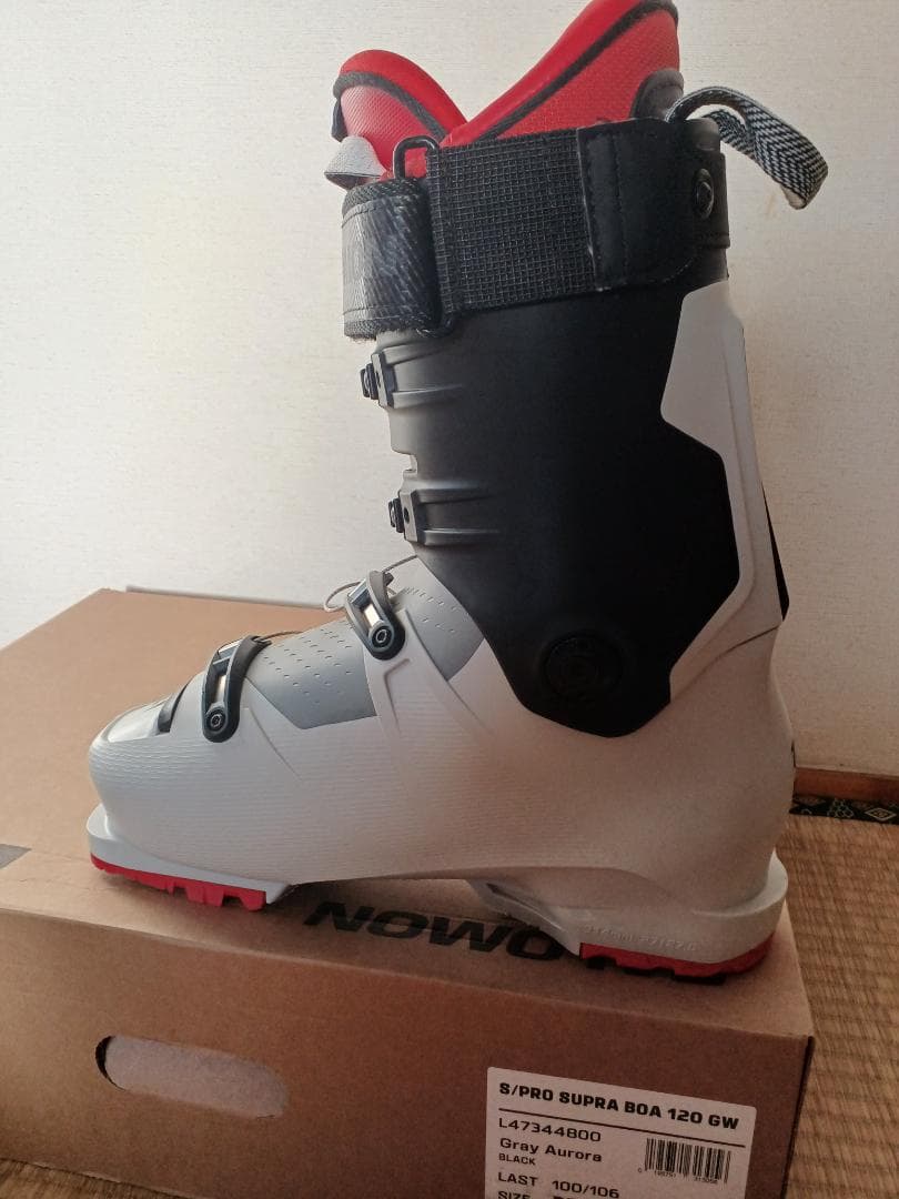 サロモンスキーブーツ　BOA　27.27.5　　　27.27.5cm