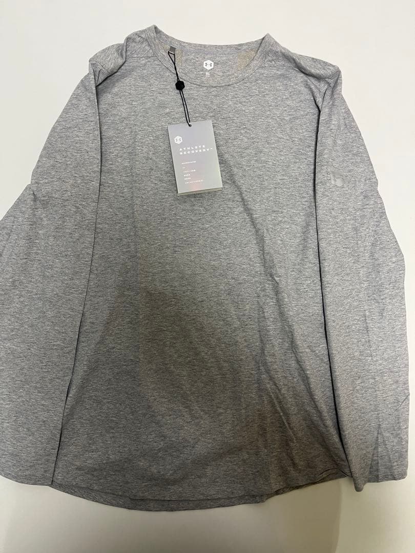 【新品‼️】定価15400円　アンダーアーマー リカバリーウェア　Tシャツ　XL