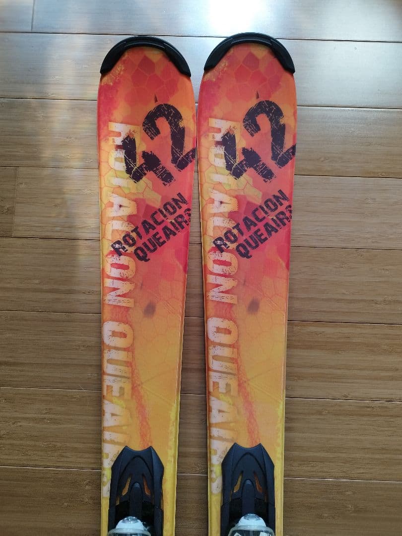 【ソウスケ】 スワロー スキー 板 グラフィティデザイン