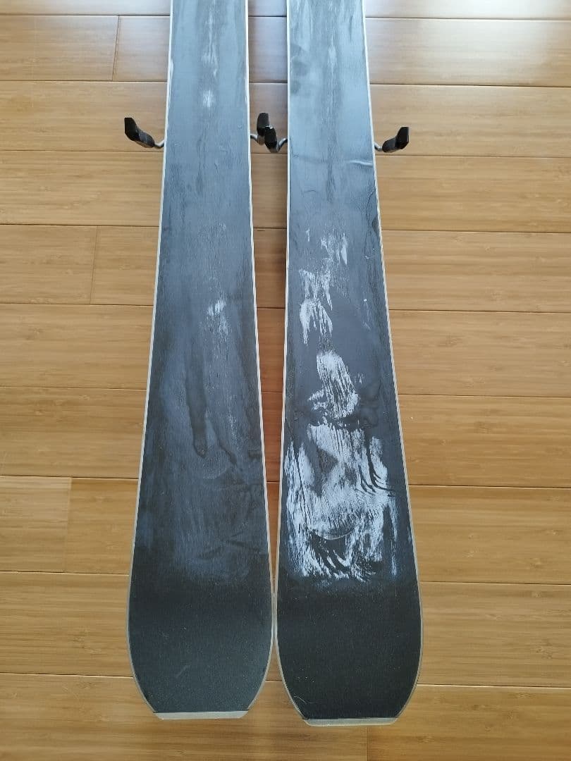 【ソウスケ】 スワロー スキー 板 グラフィティデザイン
