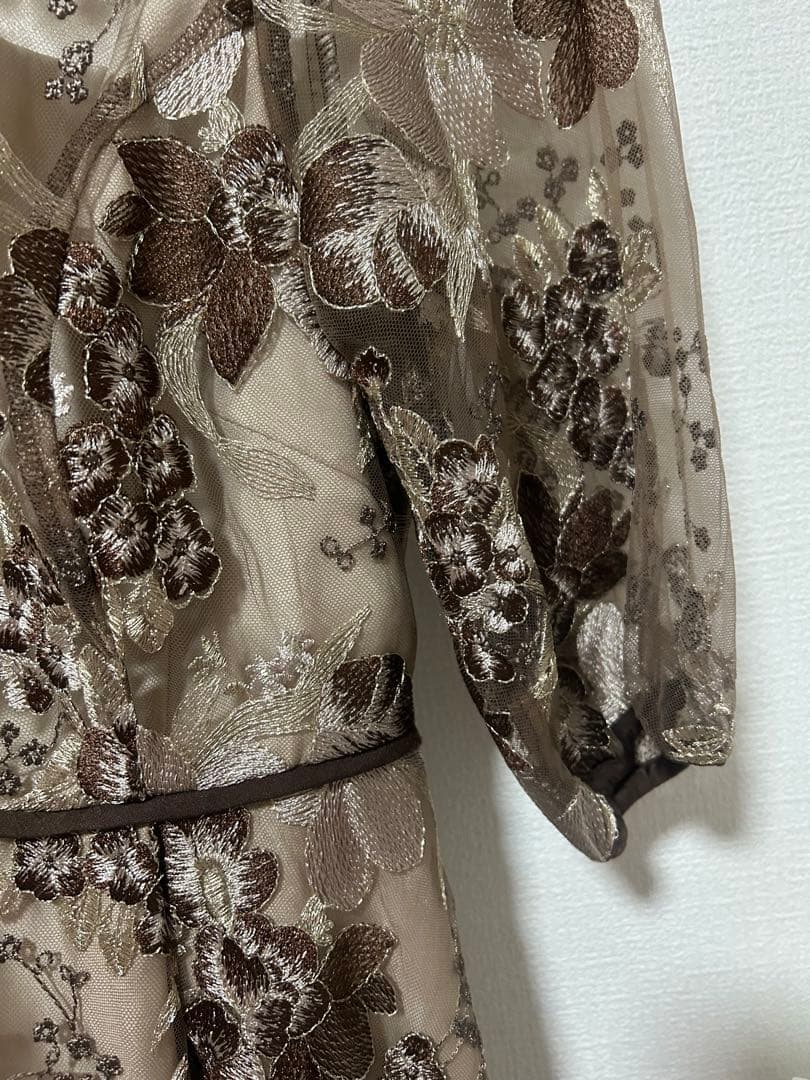 kana 花柄刺繍ドレス ブラウン Mサイズ