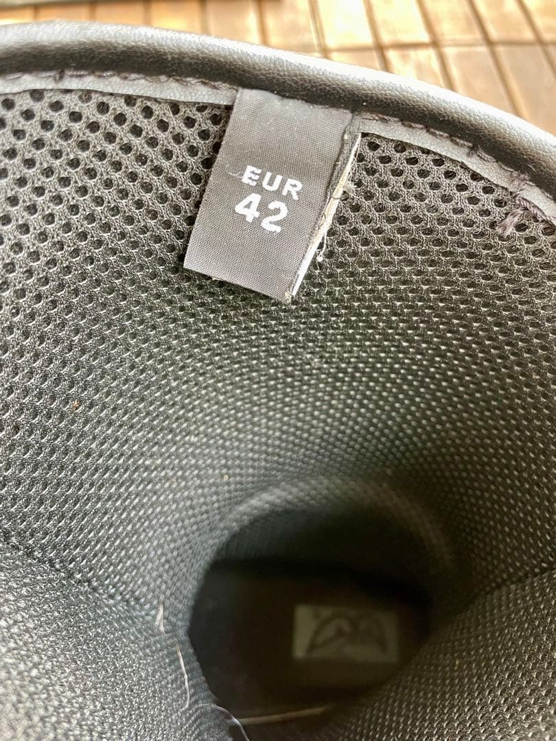 ベリック　レーシングブーツ42 サイズ　　26.5cmくらい