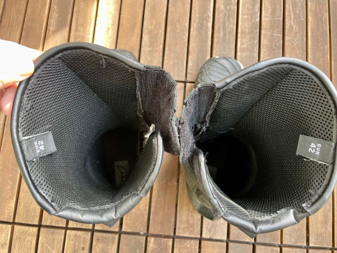 ベリック　レーシングブーツ42 サイズ　　26.5cmくらい