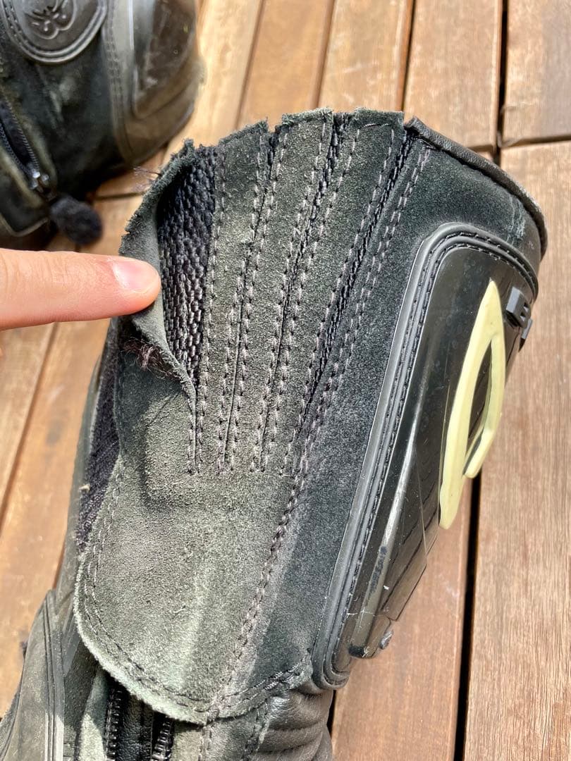 ベリック　レーシングブーツ42 サイズ　　26.5cmくらい