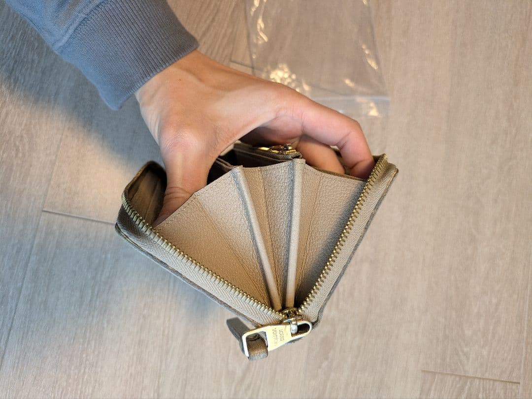 ルイヴィトン モノグラム ジッピーウォレット アンプラント M69034