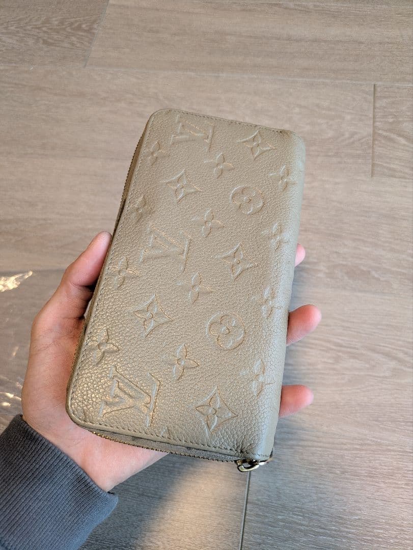 ルイヴィトン モノグラム ジッピーウォレット アンプラント M69034