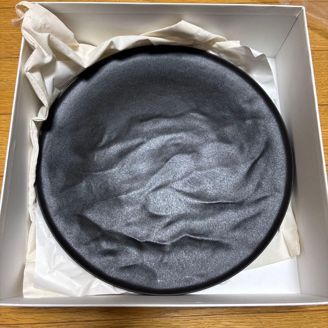 ARAS 深皿スクープ・大皿ウェーブ・カトラリー各2セット ギフトボックス付き