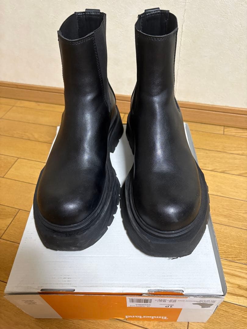 ZARA ボリュームチェルシーブーツ