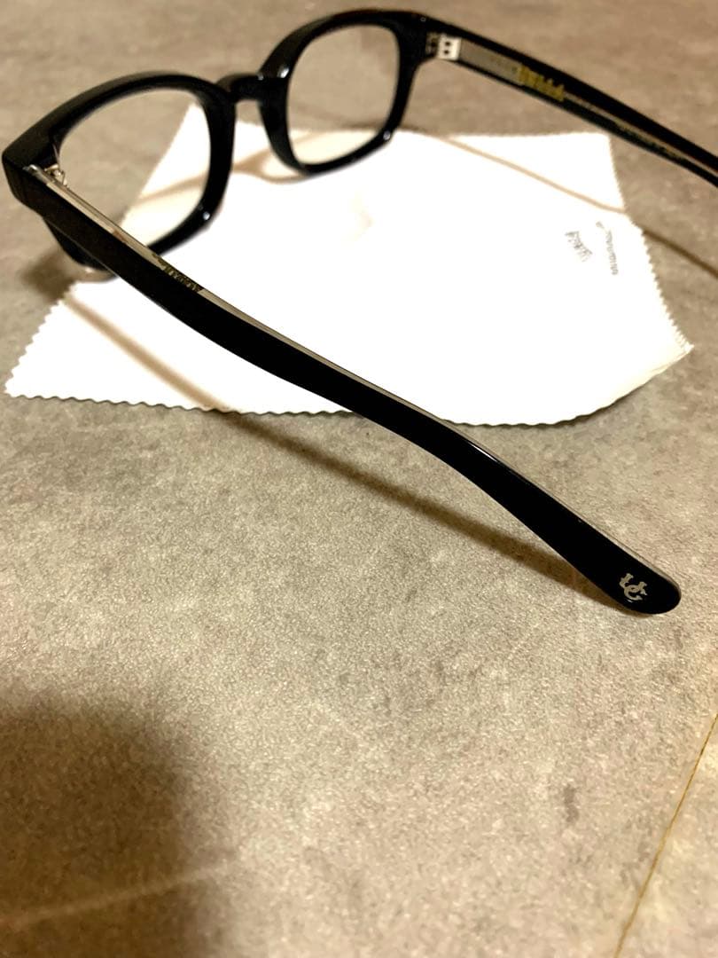 UNCROWD HELLA /BLKフレーム×レンズ(調光GRY)美品サングラス