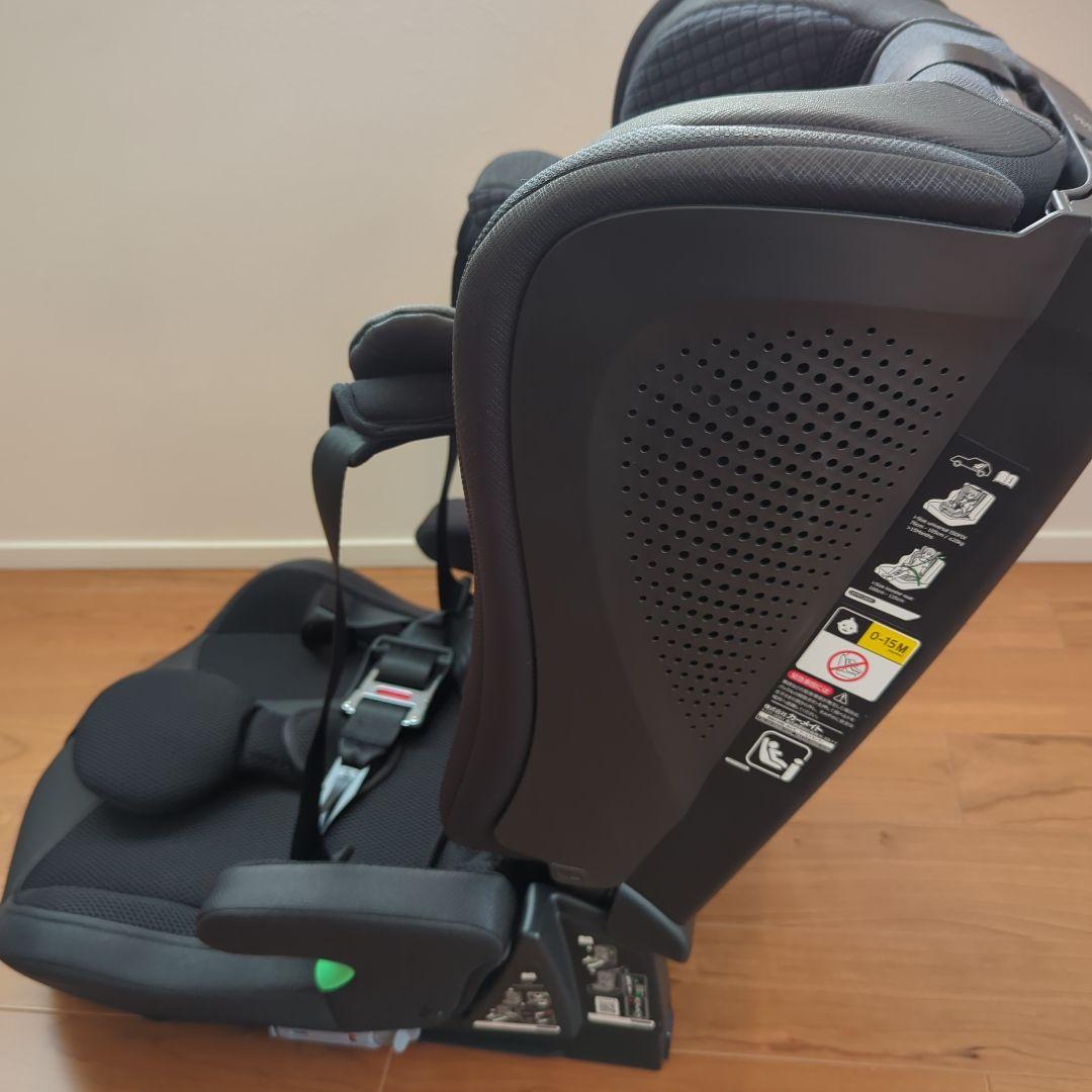 (美品)エールベベ チャイルドシート PAPATTO R ブラック