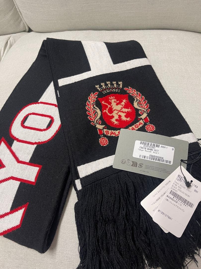 未使用品BALENCIAGA ブラック サッカーマフラー Tokyo