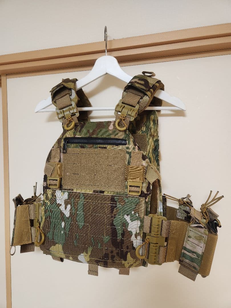 プレートキャリア MOELLシステム 高耐久性 マルチカム、プレキャリ