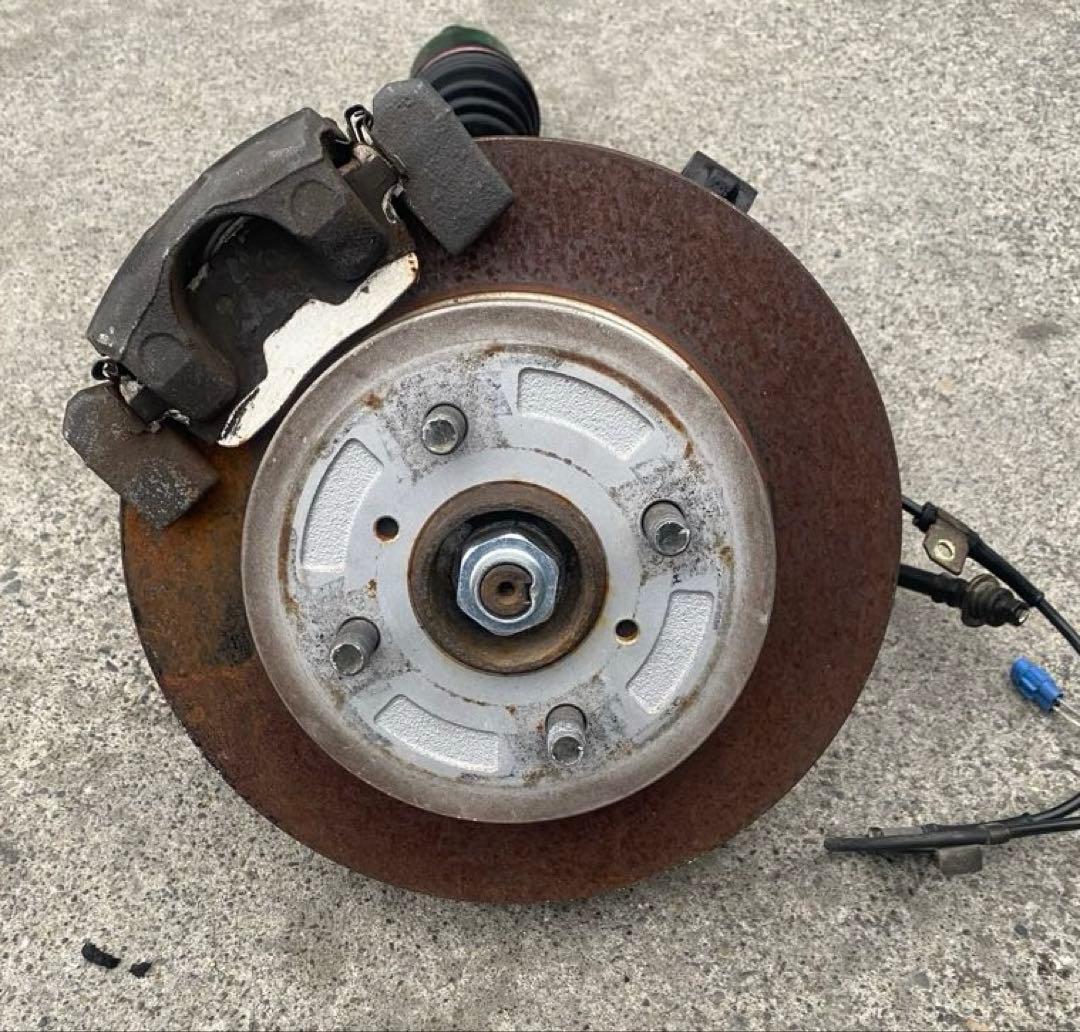 スイフト スポーツ HT81S ドライブシャトキャリーパー　ロータ　左