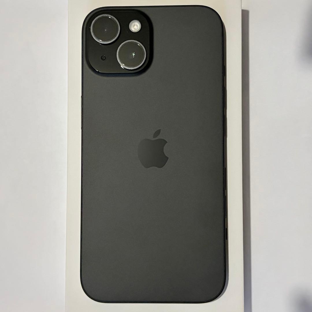 【美品】iPhone15 Apple 128GB ブラック 11ヶ月使用 94％