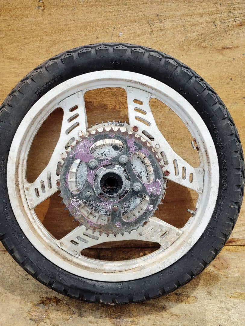 連休最終日特別価格！HONDA！！早い者勝ち！ＣＢＸ400Ｆ ホイール1本