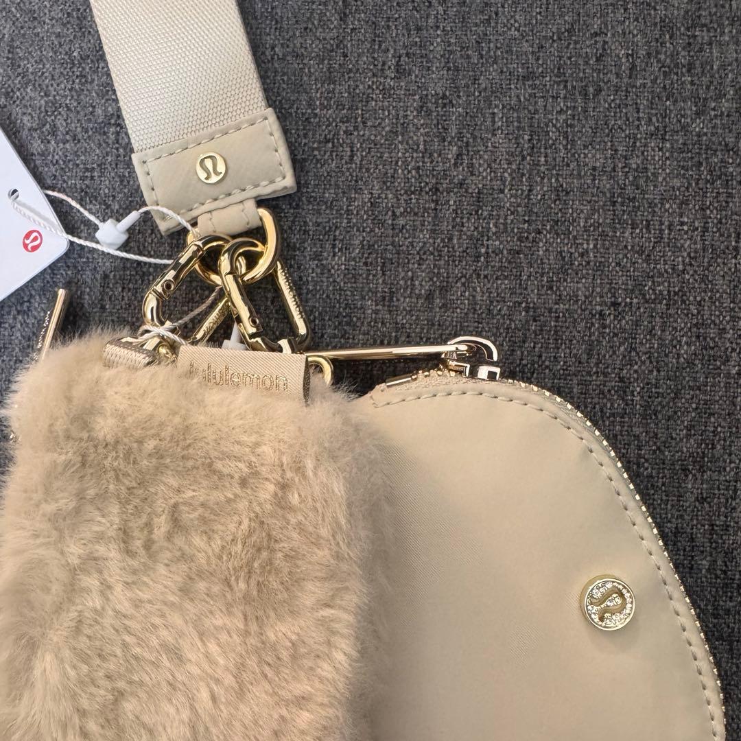 【新品未使用】lululemon デュアルポーチリストレット