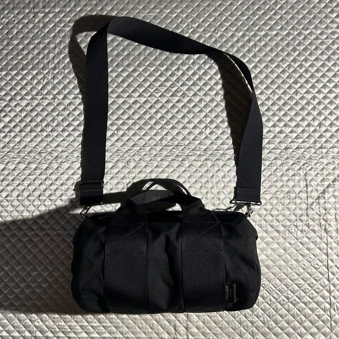 HOMME PLUS ボストンショルダーバッグ バンド 黒