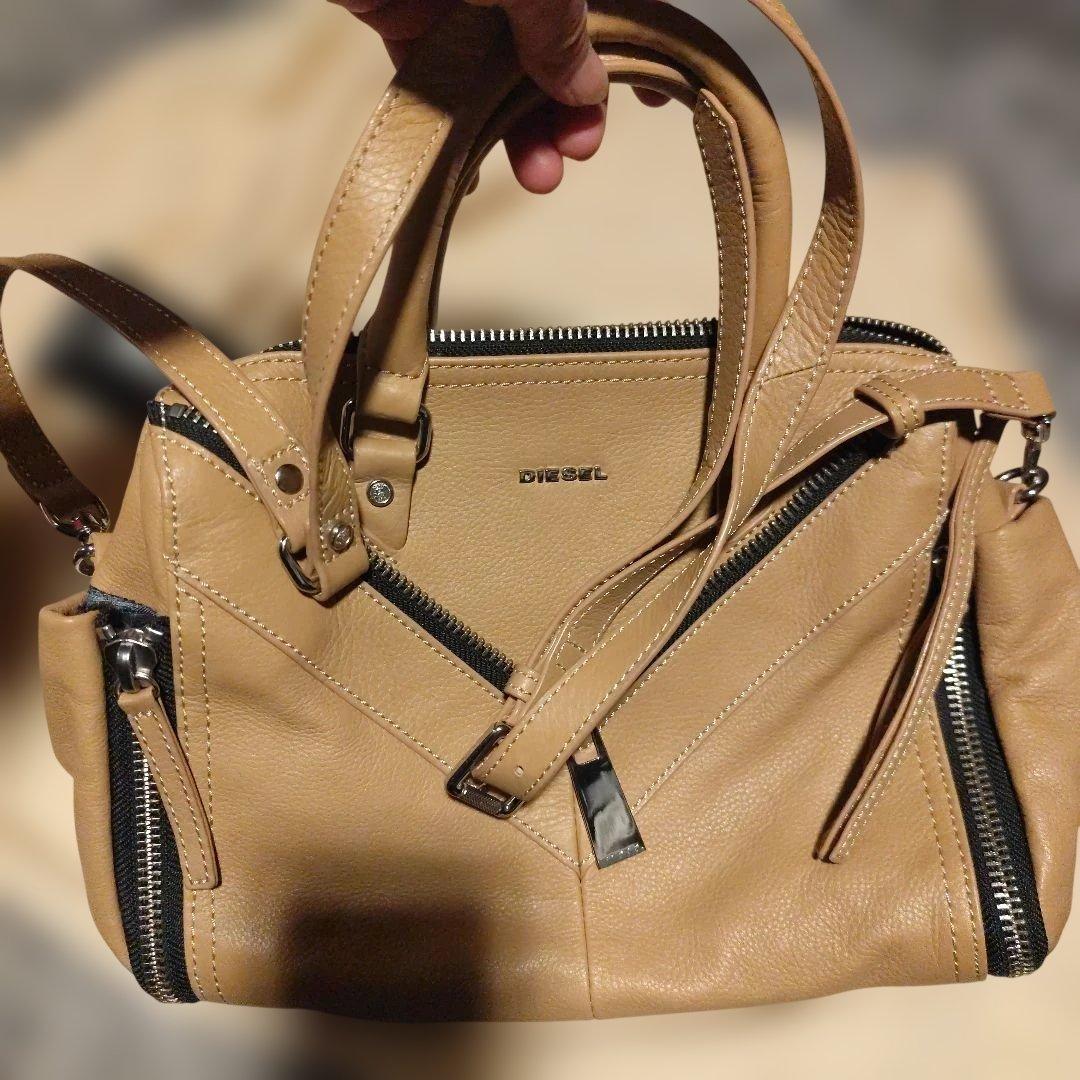 DIESEL ベージュ ショルダーバッグ