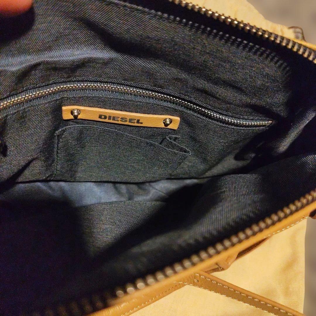 DIESEL ベージュ ショルダーバッグ