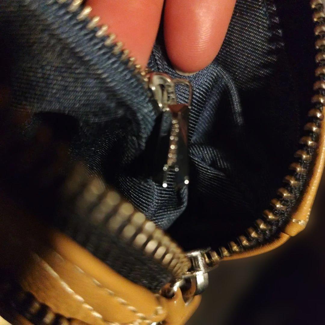 DIESEL ベージュ ショルダーバッグ