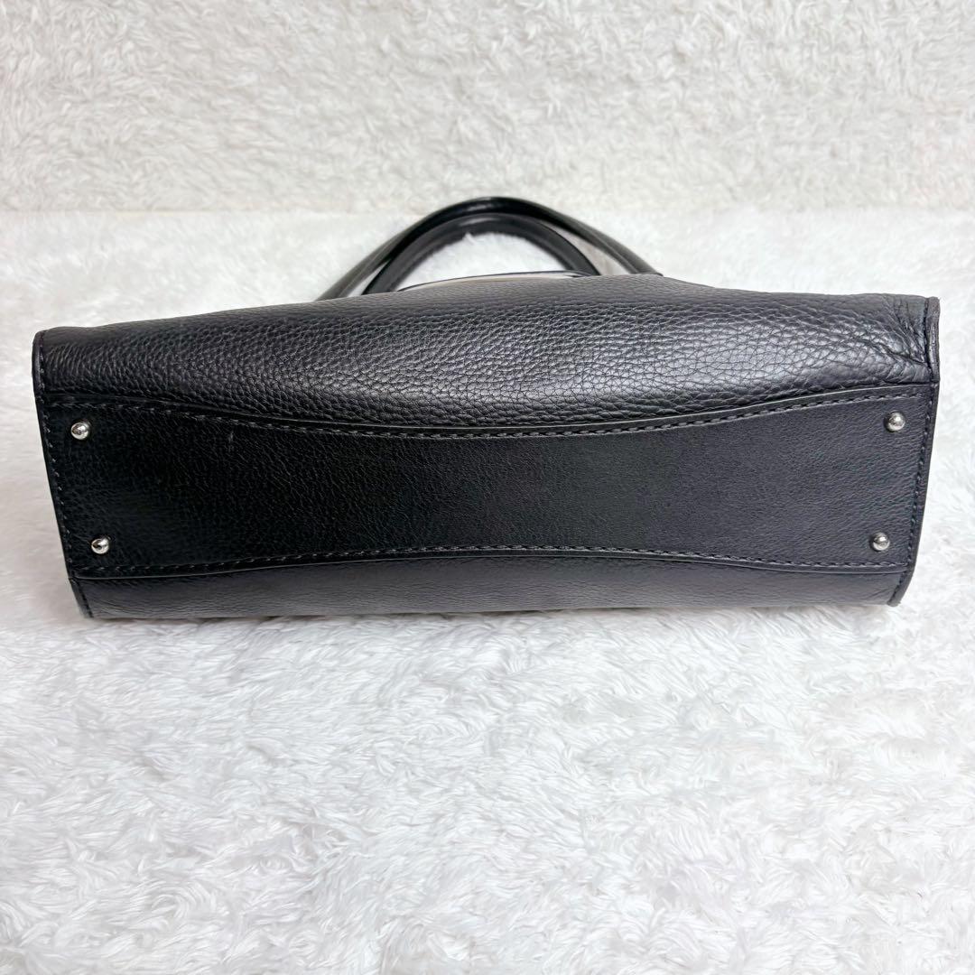 TOD’S レザー ハンドバッグ 黒 y2k トッズ　シボ革　レザー　ショルダー