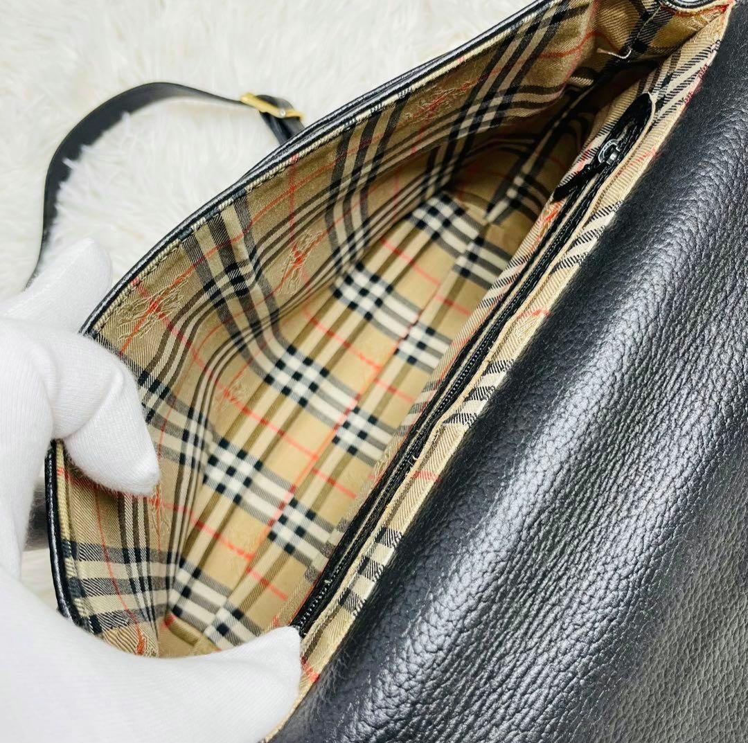 【良品】 Burberry ショルダーバッグ ノバチェック ブラック　レザー