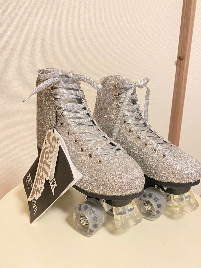 【新品】ZARA ローラースケート　37