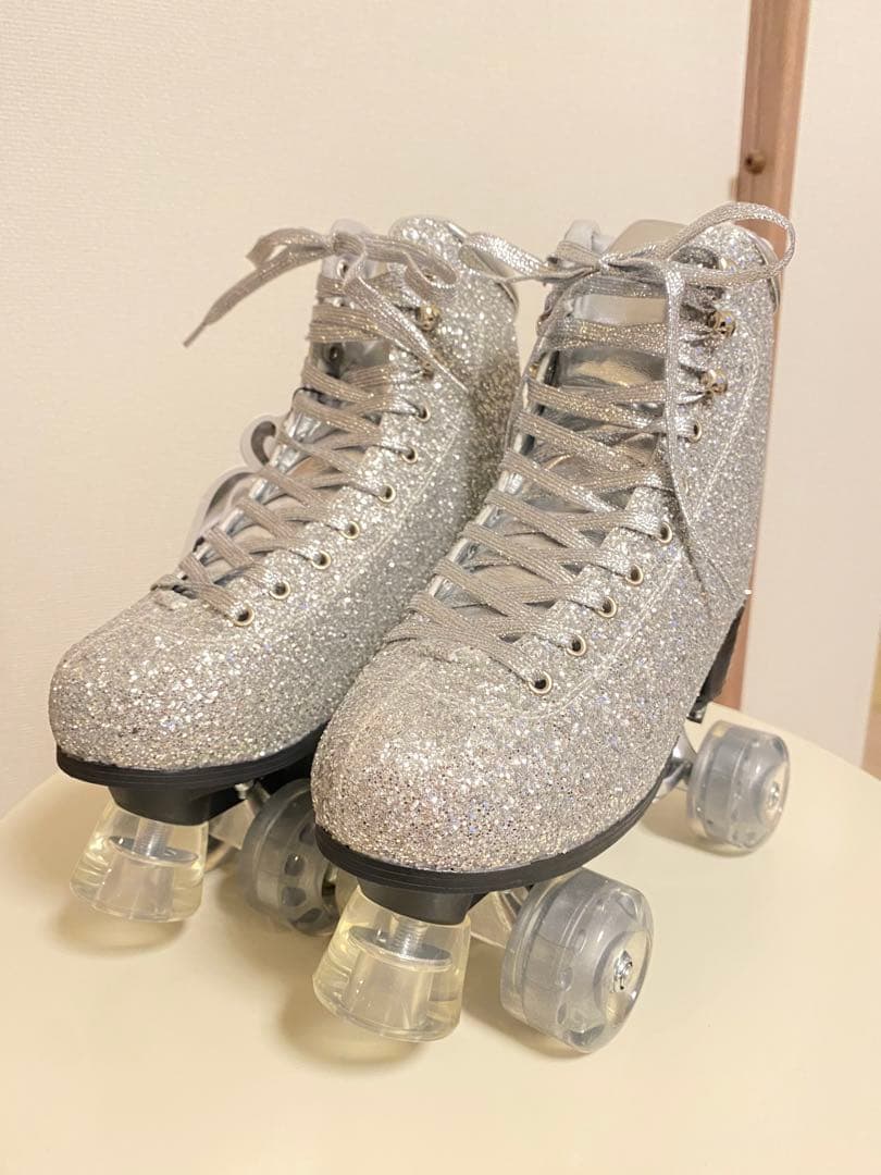 【新品】ZARA ローラースケート　37