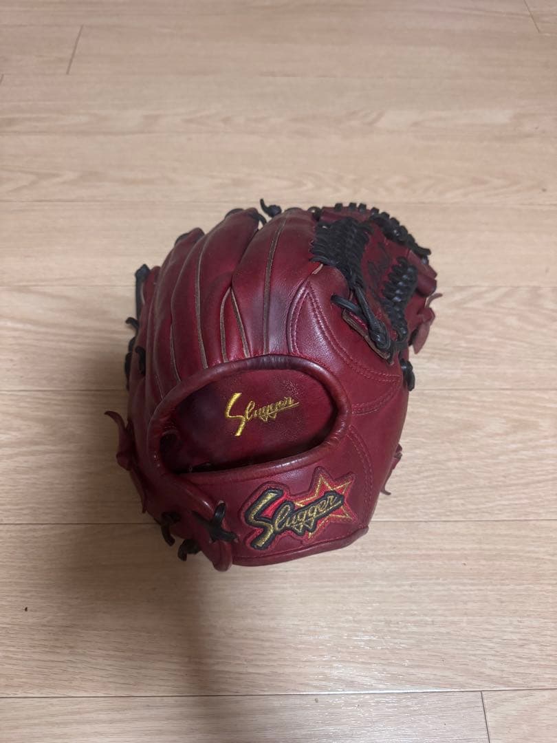 Slugger 硬式グローブ 赤