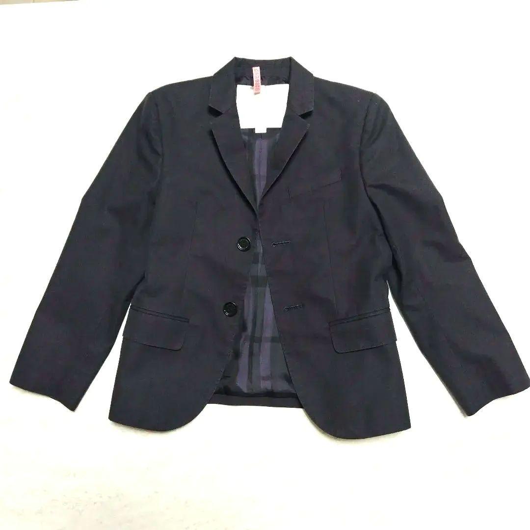 美品✨BURBERRY ✨ ネイビー スーツ４点セット　１２８cm