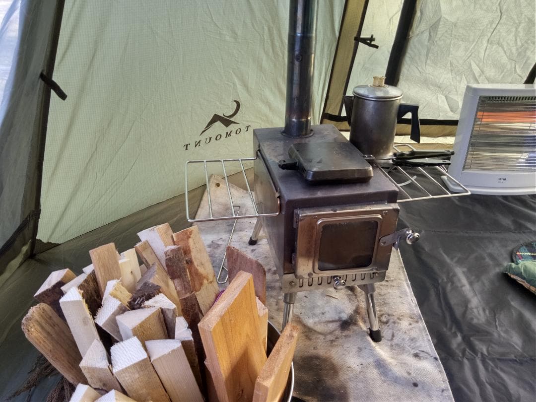 綺麗☆TOMOUNT☆トマウントツーリングドームテント☆オリーブ☆自立型☆煙突可