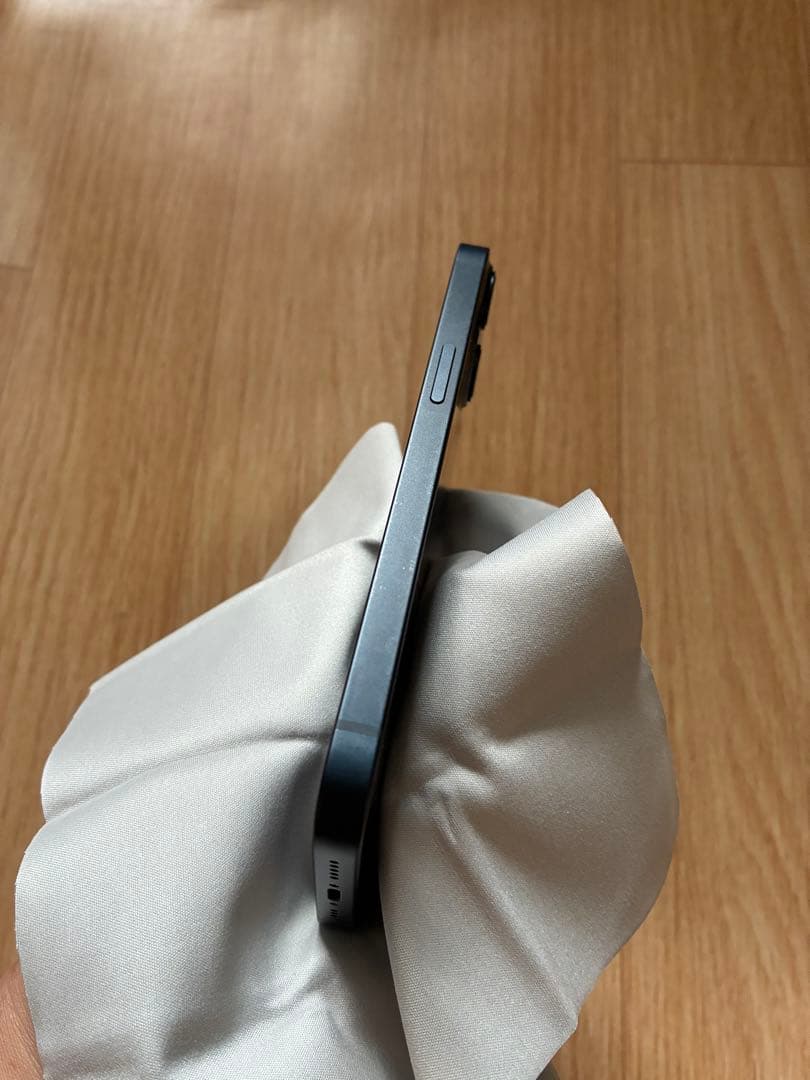 Apple iPhone 13 ブラック simフリー