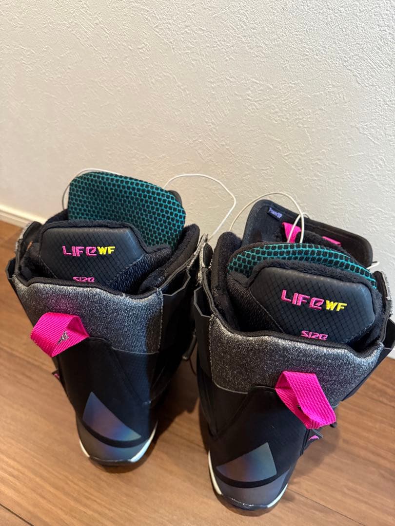 Burton スノーボードブーツ supreme 25センチ