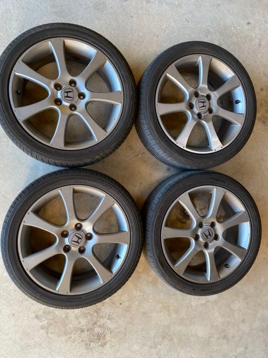 ホンダ　オデッセイ アブソルート純正アルミホイール4本※タイヤはありません