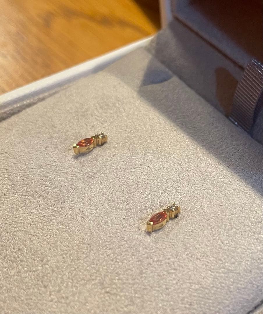 美品☆BELLESIORAベルシオラ K18 ダイヤモンド サファイア ピアス